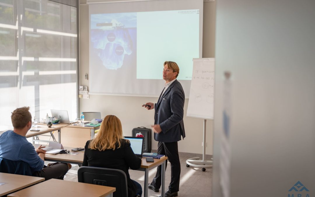 Discover master classes with MBA lecturers – Ralf G.D. Knegtmans