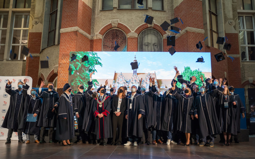 Relation from the graduation ceremony of the X MBA edition Gdańsk Tech programme